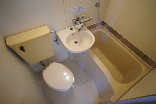 第2みき荘の浴室|ホテルのようなお部屋です