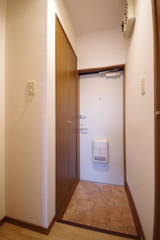 【玄関】