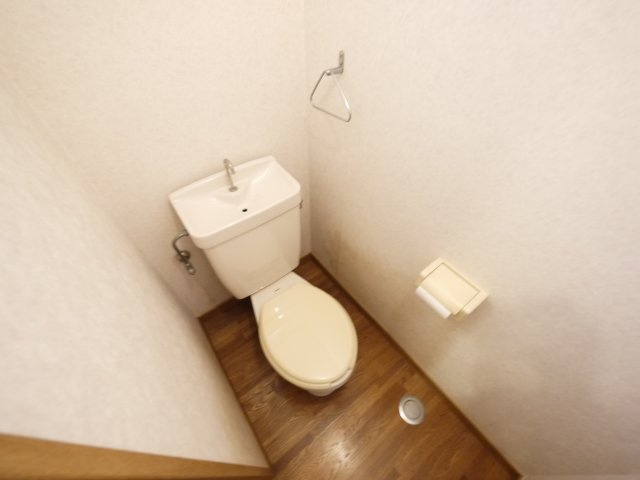 フラワーハイツのトイレ|何気に落ち着きますトイレ！