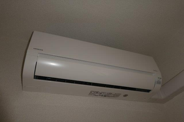 カーサプリートＡの設備|洋室エアコン