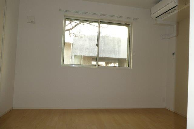 カーサプリートＡの寝室|洋室