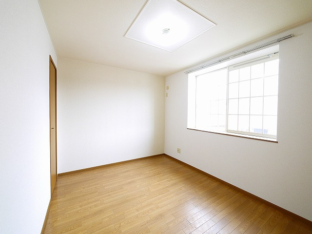 サンセールの洋室|広々とした洋室です