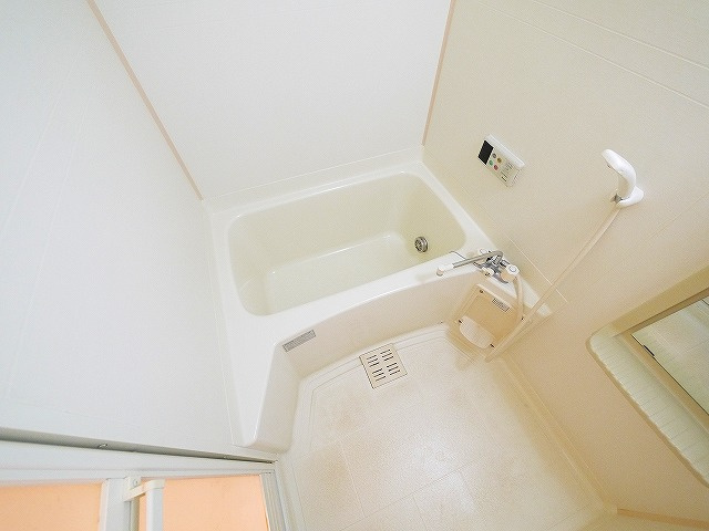 サンセールの浴室|落ち着いた空間のお風呂です