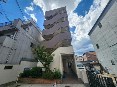 御幸町ハイツの外観