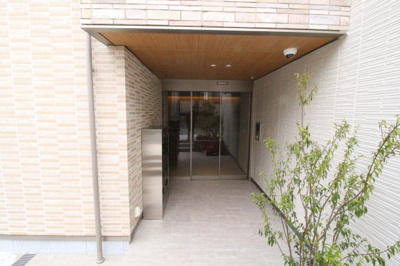 【エントランス】 | ポルテボヌール