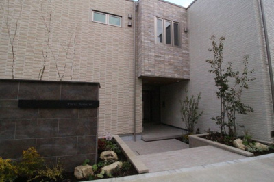 【エントランス】 | ポルテボヌール