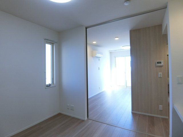 シュクルの洋室