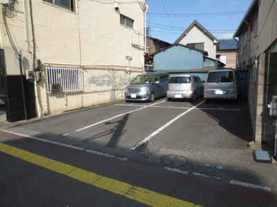 【駐車場】 | カレドニアⅡ駐車場