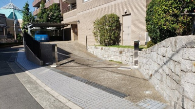 【駐車場】 | パーク・ハイム御影西平野 | ロボットゲート