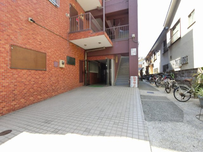 【エントランス】 | ライオンズマンション万世町 | エントランス部分です。