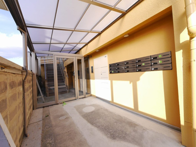 【エントランス】 | ラムール鈴蘭台南