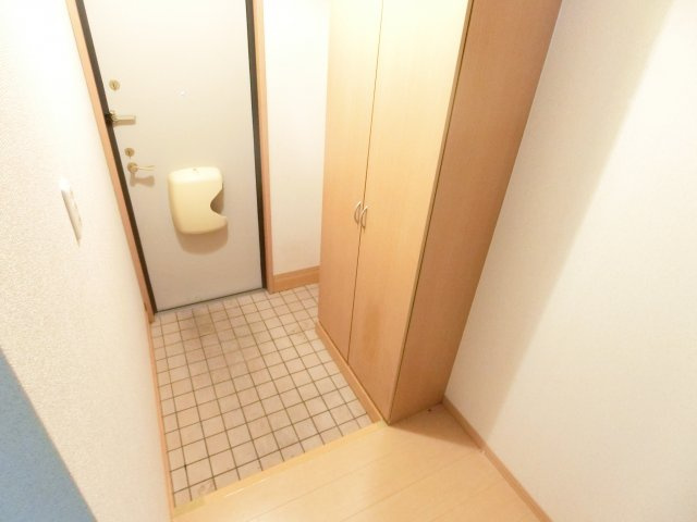 コンフォート箕形の玄関
