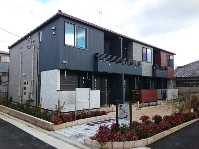 エレガント　オハナの外観