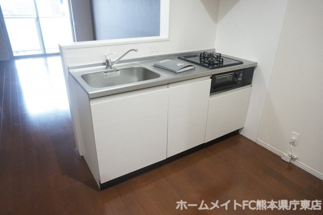 熊本市中央区上水前寺１丁目の賃貸マンションのキッチン