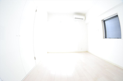 【居間・リビング】 | ソフィア南森町 | ゆったりとした居間です