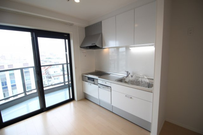 【キッチン】 | ヴェヌスタ西田辺 | システムキッチン