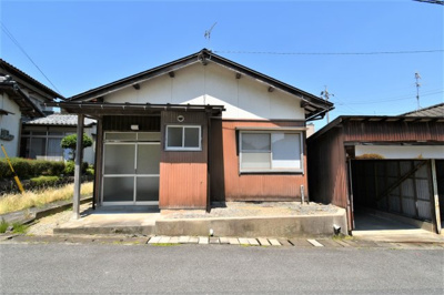 【外観】 | 斉木貸家 | ガレージ付（軽自動車用）