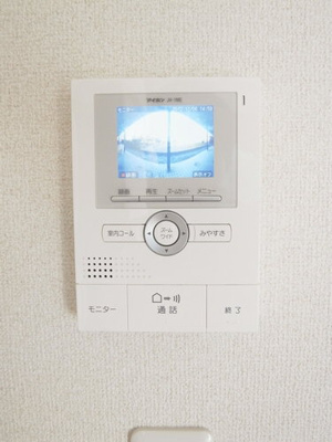 【セキュリティ】 | クレストコート１ | 訪問者の分かるＴＶインターホン