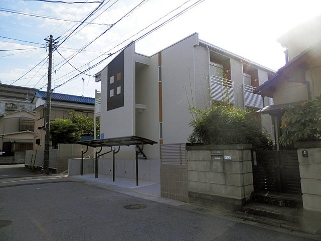 レオネクストカーサボナールの外観