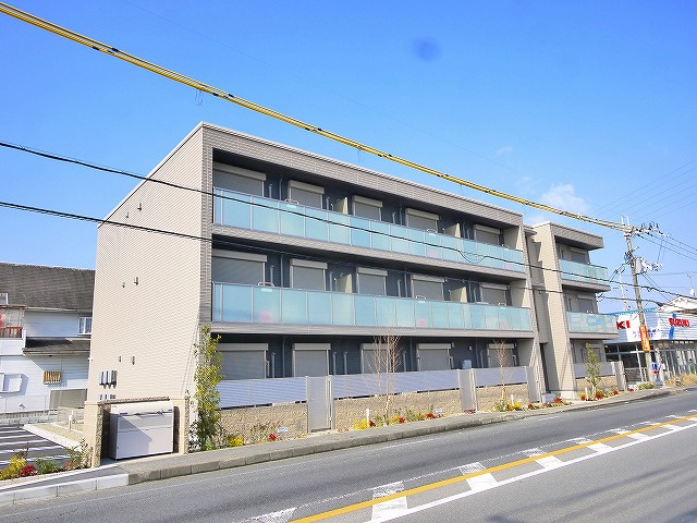 シャーメゾンレジデンスあすかの外観|外観は落ち着いています
