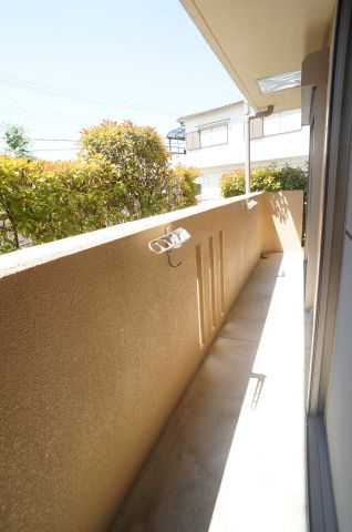 アスライフ宝塚山本ガーデンのバルコニー|参考、同建物・反転間取りの号室