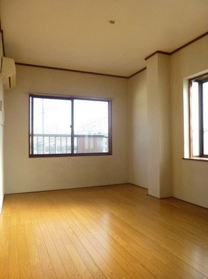 セキハイツ【10,000円キャッシュバック対象物件】の子供部屋|子供部屋としても使い勝手の良いお部屋です