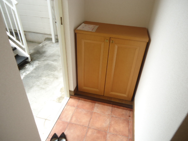 コーポエイアイの玄関