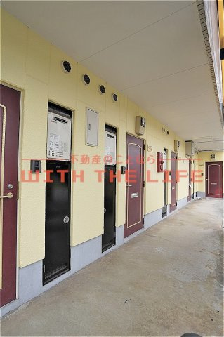 コンバーチブル【キャッシュバック対象物件】のエントランス|毎日通るエントランスはこのようになっています