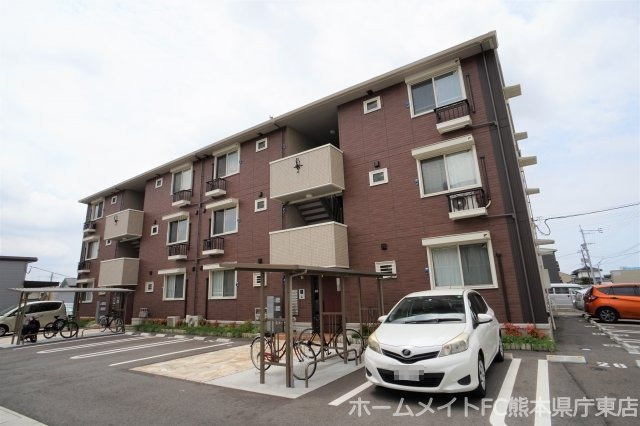 熊本市東区御領５丁目のアパートの外観