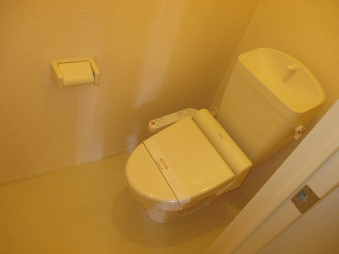 エコハウスのトイレ