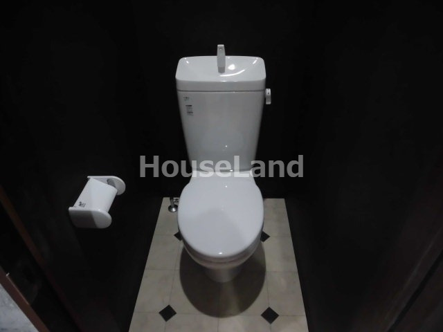 フレデリクスハウン2のトイレ|ゆったりとした空間のトイレです