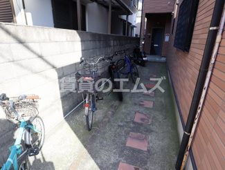 【その他共用部分】 | 十二九　竹下館の駐輪場