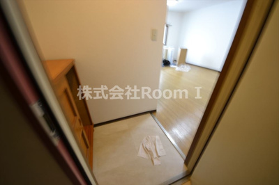 【玄関】 | 谷4プラザ | 収納もある玄関です