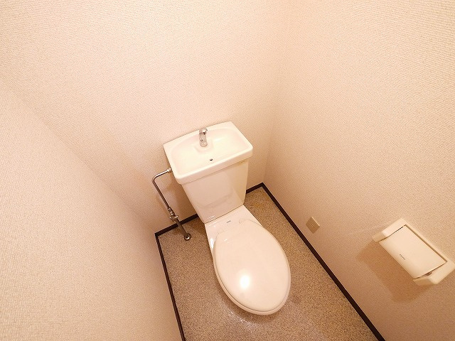 ジュネス新大宮Bのトイレ