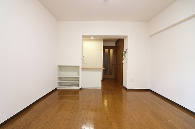 【居間・リビング】 | ラ・ペジブル | 落ち着いた色調の洋室です