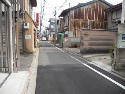 アークリード二条城北の周辺|前面道路
