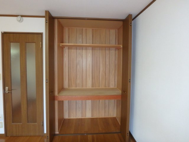 サンシャイン青山の収納