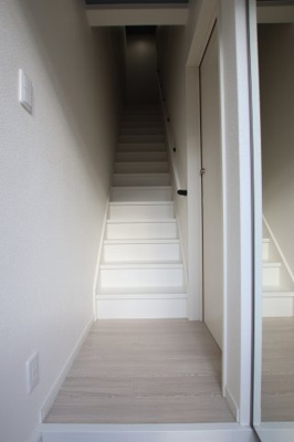 【玄関】 | あんしん＋八田寺町08-1043