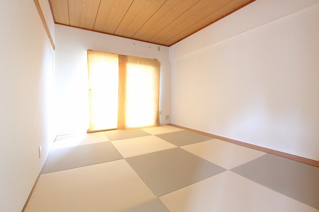 レジデンス永田台の和室