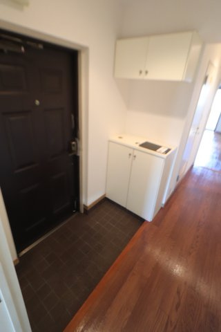 レジデンス永田台の玄関