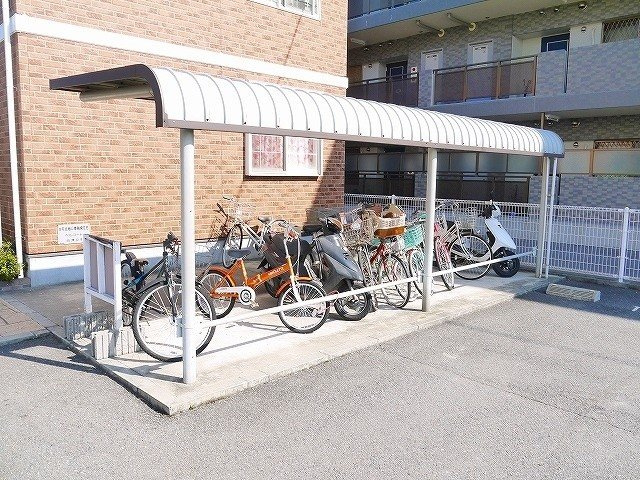 ベルコート（上之庄）のその他共用部分|自転車置き場