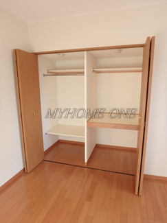 【洋室】 | グランパティオ | 洋室7.7帖収納