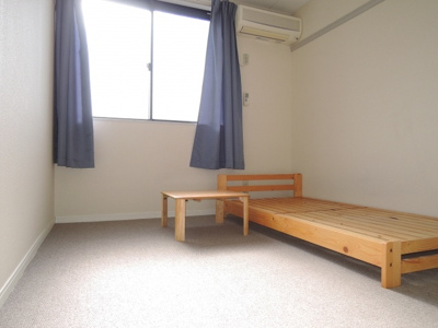 【寝室】 | 蘭 | 家具家電無しのお部屋になります。
