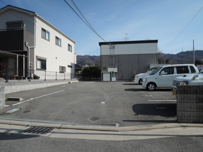 【駐車場】 | 蘭