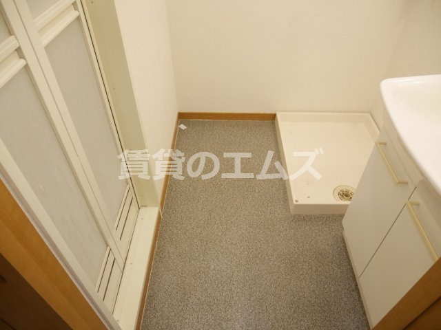 【洗面所】 | クレア大橋 | クレア大橋の脱衣所