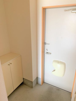 【玄関】 | マンションエミネント | 毎日通る玄関はこちらです