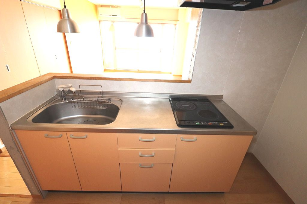 カーサ地球33番地のキッチン|お料理しやすいキッチンです