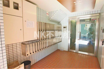 【エントランス】 | スカイハイツ（長田賃貸） | 清潔なエントランスです