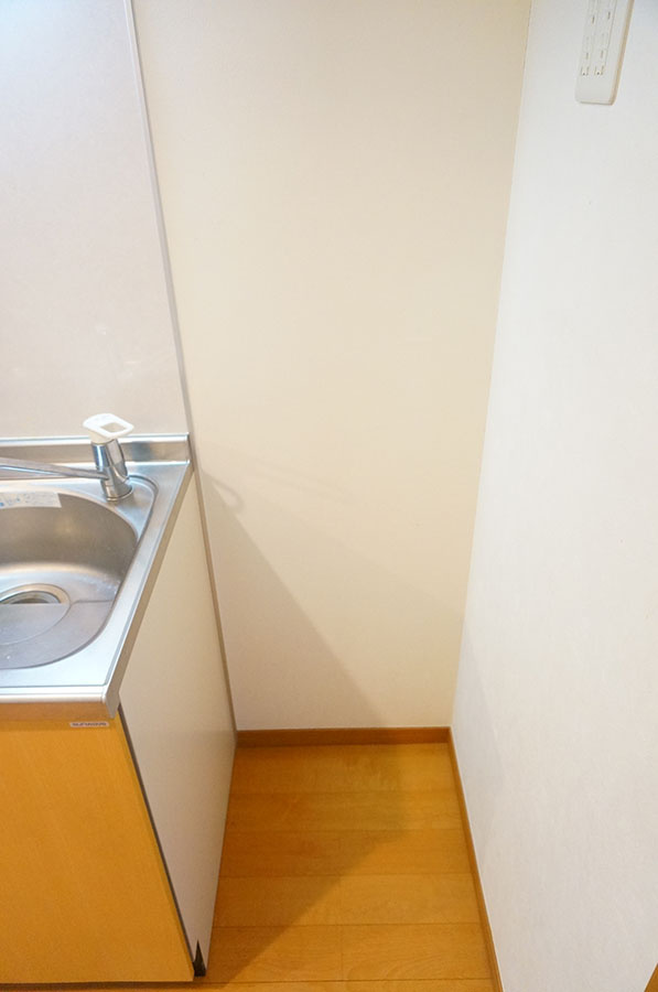 カーサビアンコ成田空港のその他|冷蔵庫置場