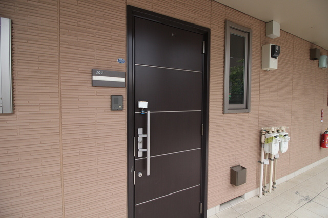 シェーンハイムBの玄関